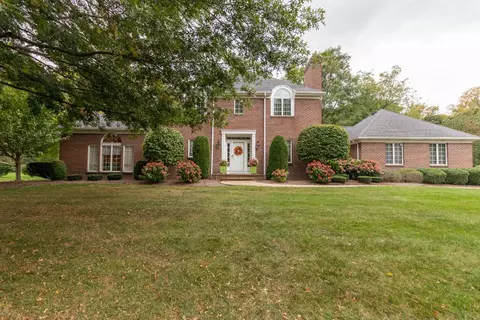 5070 Tramarlac Ln, Erie, PA 16505