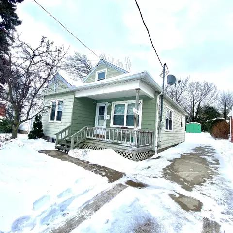 359 E 38th St, Erie, PA 16504