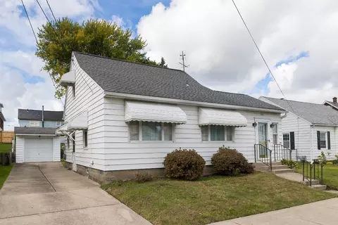 3318 Chapin St, Erie, PA 16508