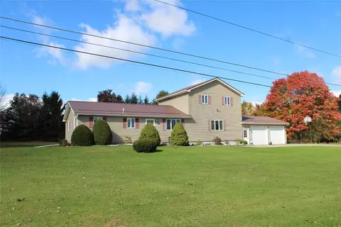 10361 Williamson Rd, Meadville, PA 16335