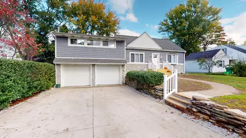 419 Boyer Rd, Erie, PA 16511