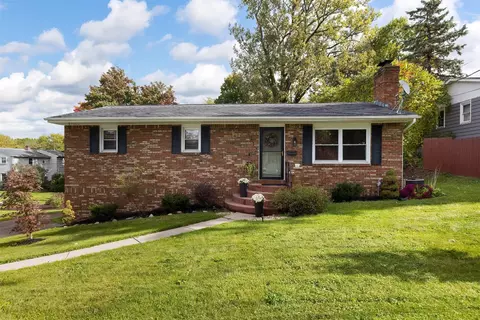 713 Montpelier Ave, Erie, PA 16505