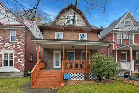422 W 9th St, Erie, PA 16502