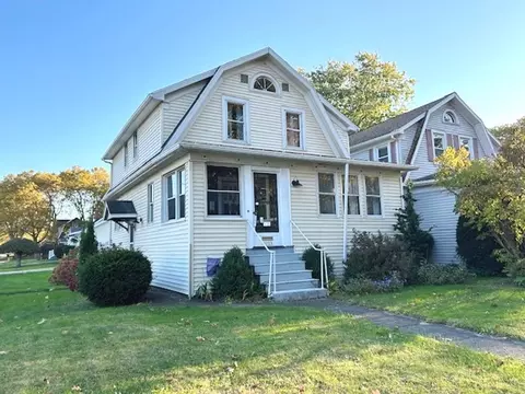 4123 Niagara Pl, Erie, PA 16511