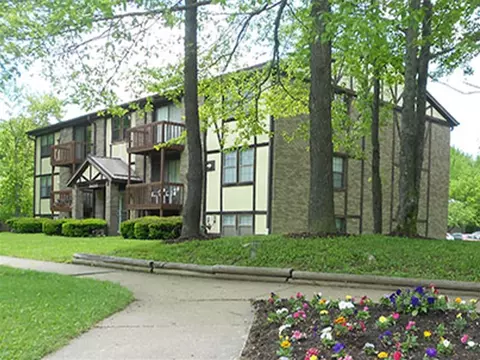 10795 Timbercrest Dr, Meadville, PA 16335