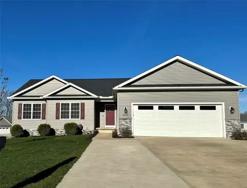 6858 Mulligan Ct, Erie, PA 16510