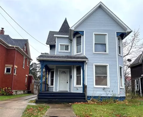 1021 W 21st St, Erie, PA 16502