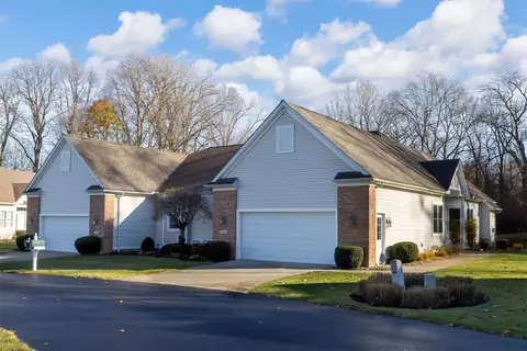 2015 Chatham Dr #2015, Fairview, PA 16415