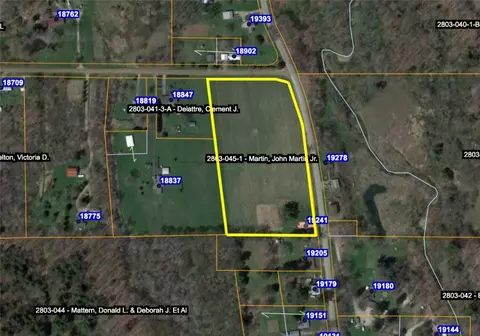 19241 Grange Center Rd, Saegertown, PA 16433