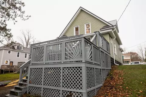 160 Wright St, Corry, PA 16407 photo 2