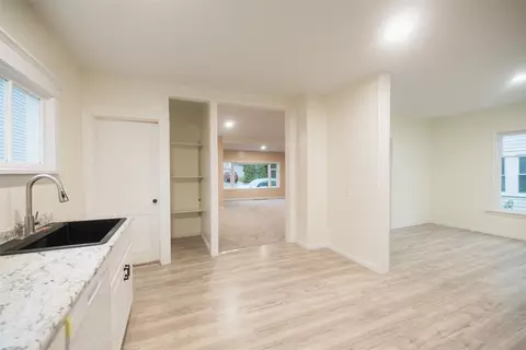 160 Wright St, Corry, PA 16407 photo 9