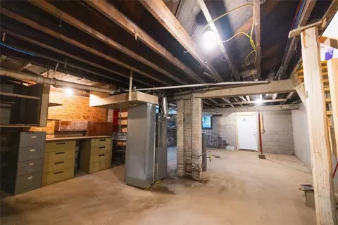 160 Wright St, Corry, PA 16407 photo 34