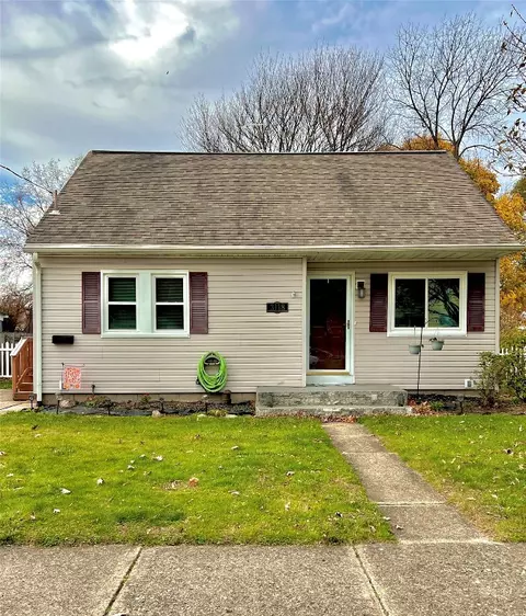 3118 Hudson Rd, Erie, PA 16508