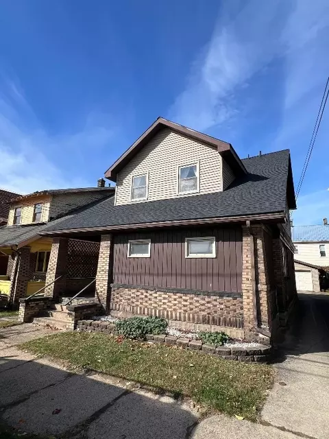 1406 W 8th St, Erie, PA 16502