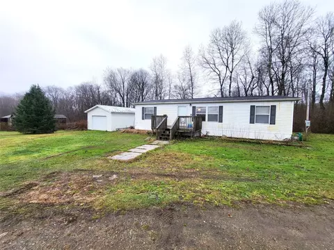 18374 State Highway 98 Hwy, Meadville, PA 16335