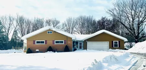 5350 Millfair Rd, Fairview, PA 16415