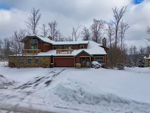 8304 Canterbury - Clubhome Dr, Clymer, NY 14724