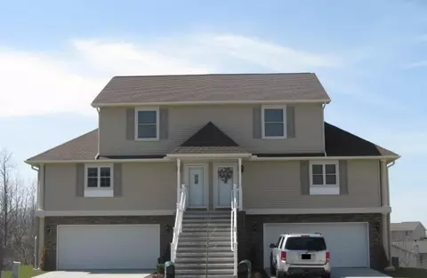 6126 Glen Eagles Dr, Erie, PA 16509