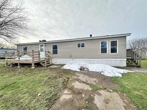 5321 Loomis Street Unit Apt 82 St, North East, PA 16428