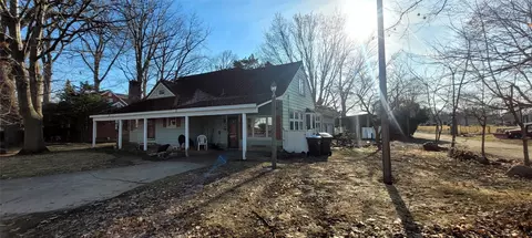 1004 Oregon Ave, Erie, PA 16505