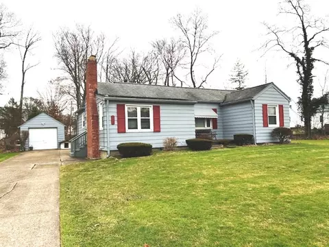 635 Howe Ave, Erie, PA 16511