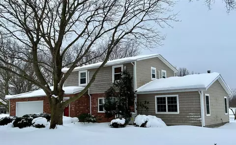 6330 Lexington Rd, Girard, PA 16417
