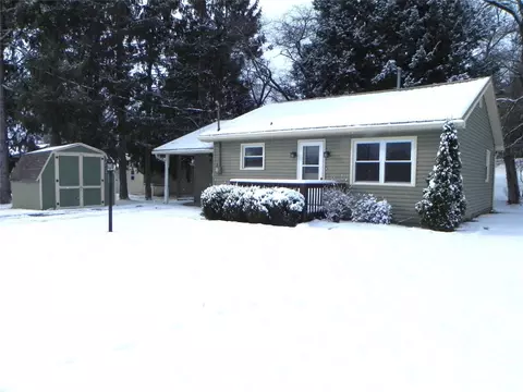 108 3rd St, Cochranton, PA 16314