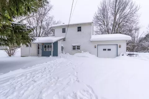 2147 Hare Rd, Waterford, PA 16441