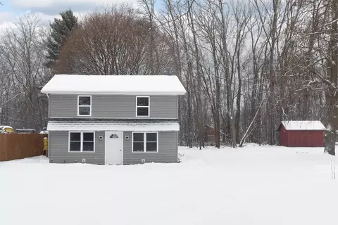 6982 W Lake Rd, Fairview, PA 16415