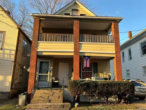 548 E 7th St, Erie, PA 16503