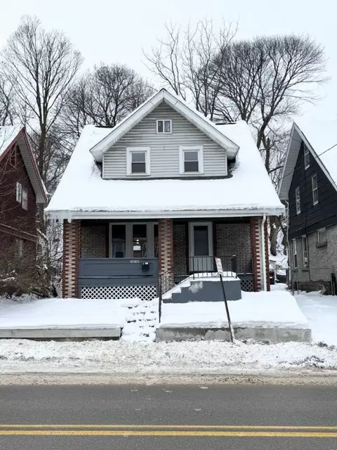 3050 Glenwood Park Ave, Erie, PA 16508