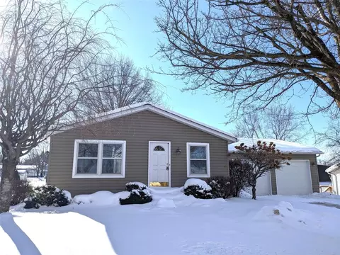 181 E Pearl St, Albion, PA 16401