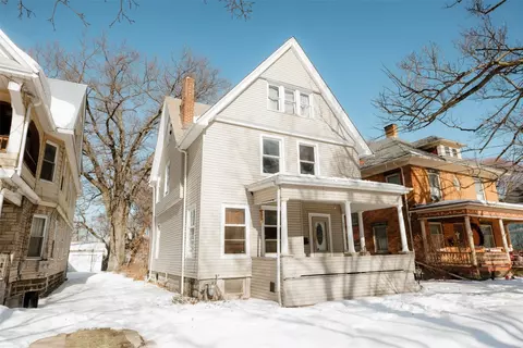 934 W 10th St, Erie, PA 16502