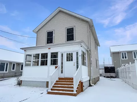 241 E 13th St, Erie, PA 16503