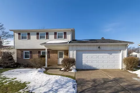 504 Colleen Dr, Erie, PA 16505