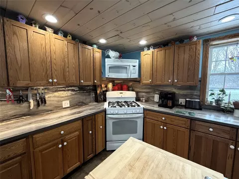 20114 Stauffer Rd, Meadville, PA 16335 photo 22