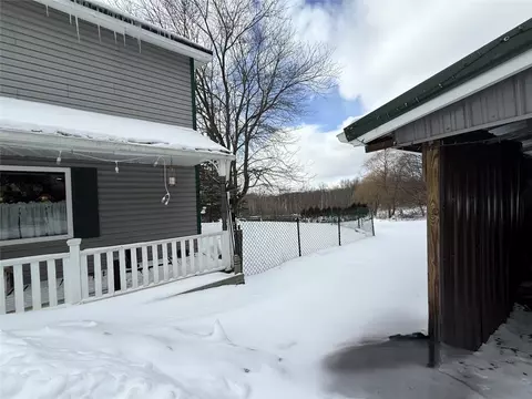 20114 Stauffer Rd, Meadville, PA 16335 photo 8