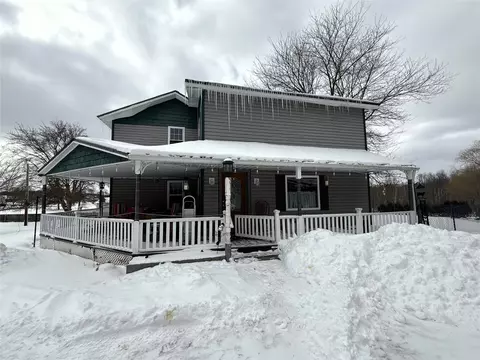 20114 Stauffer Rd, Meadville, PA 16335 photo 2