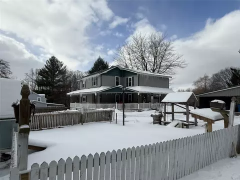 20114 Stauffer Rd, Meadville, PA 16335 photo 3