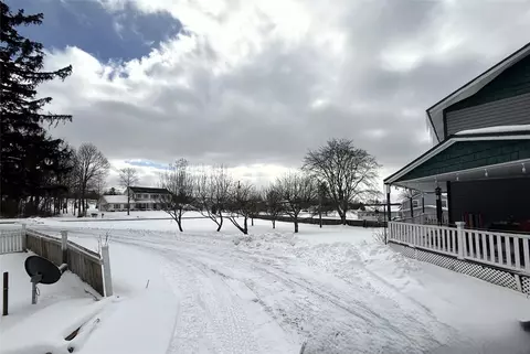 20114 Stauffer Rd, Meadville, PA 16335 photo 10