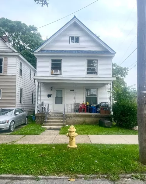 762 E 7th St, Erie, PA 16503