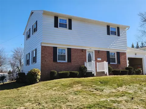 3411 Priscilla Dr, Erie, PA 16506