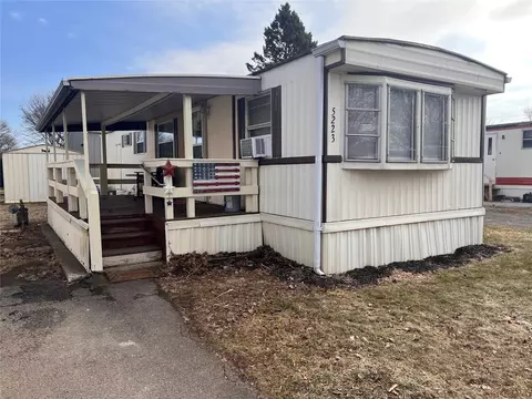 5223 Bramblewood Ln, Erie, PA 16505