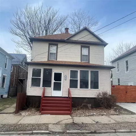 108 E 23rd St, Erie, PA 16503