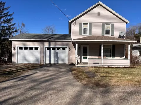 996 National Forge Rd, Out Of Area, PA 16328