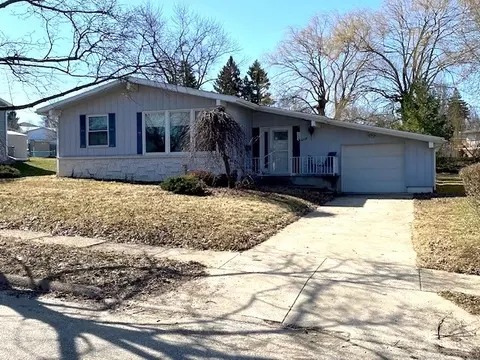 4224 Greengarden Blvd, Erie, PA 16509