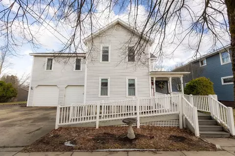 706 N Center St, Corry, PA 16407