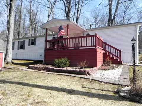 17290 Eagle Crest Dr #39, Meadville, PA 16335