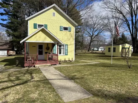 518 Dairy St, Titusville, PA 16354