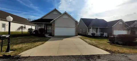 6610 Meadowland Cir, Erie, PA 16509